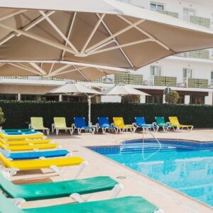 Milano - Torroella de Montgrí - Hotel Santa Anna - Volagratis